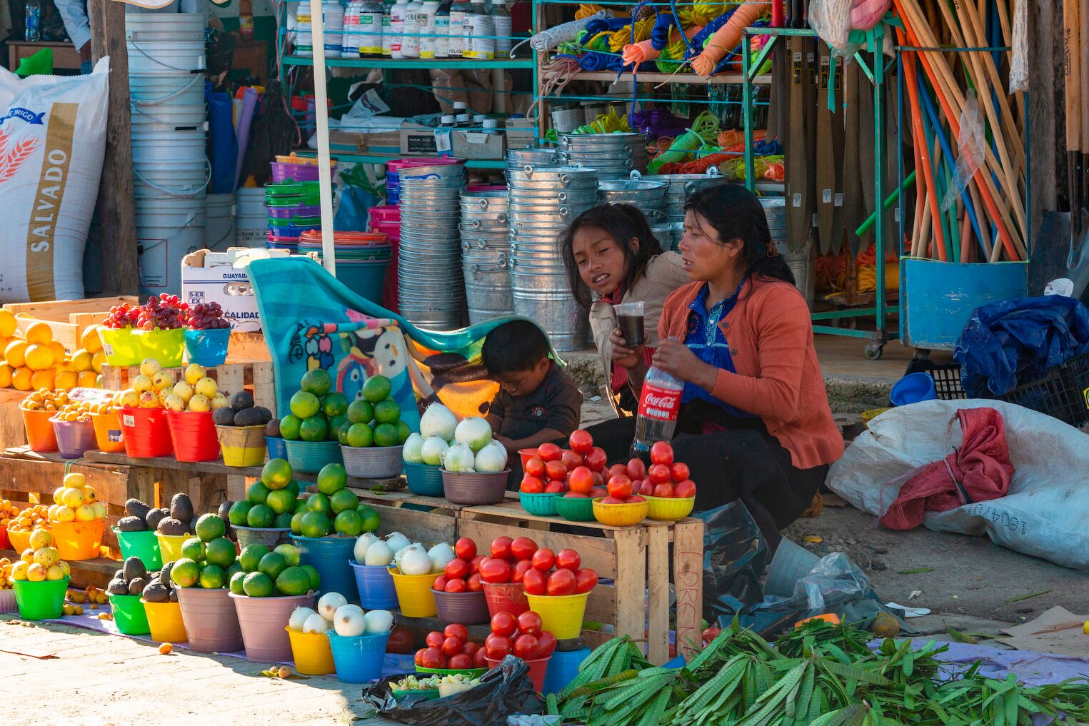 Étal de fruit sur un marché au Mexique