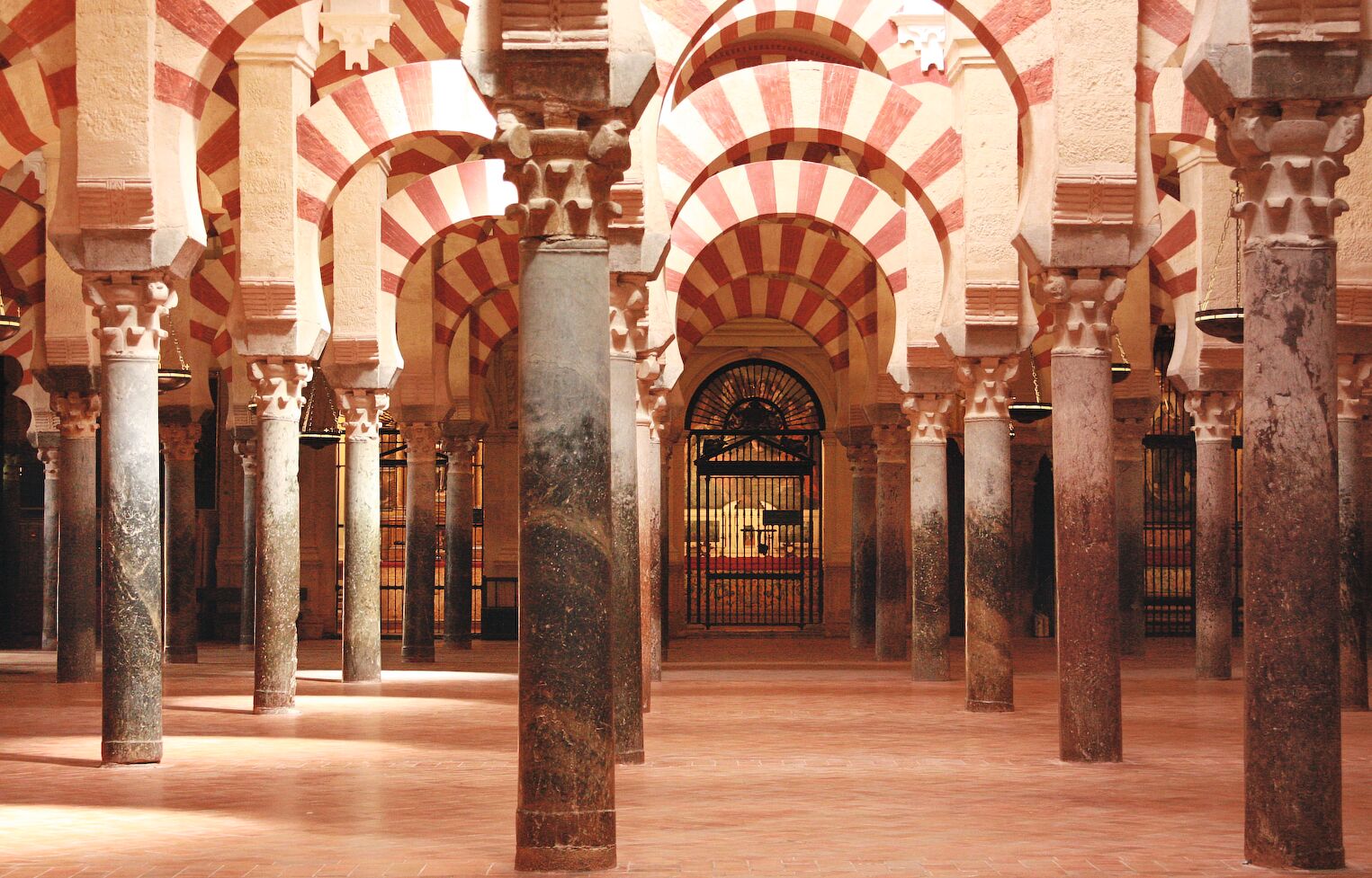 Dans la mosquée-cathédrale de Cordoue