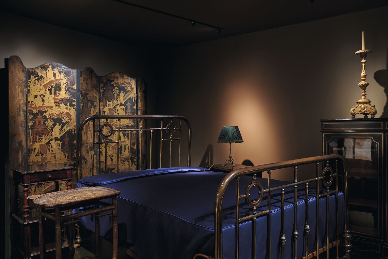 Le mobilier ayant appartenu à Marcel Proust, présenté au musée Carnavalet