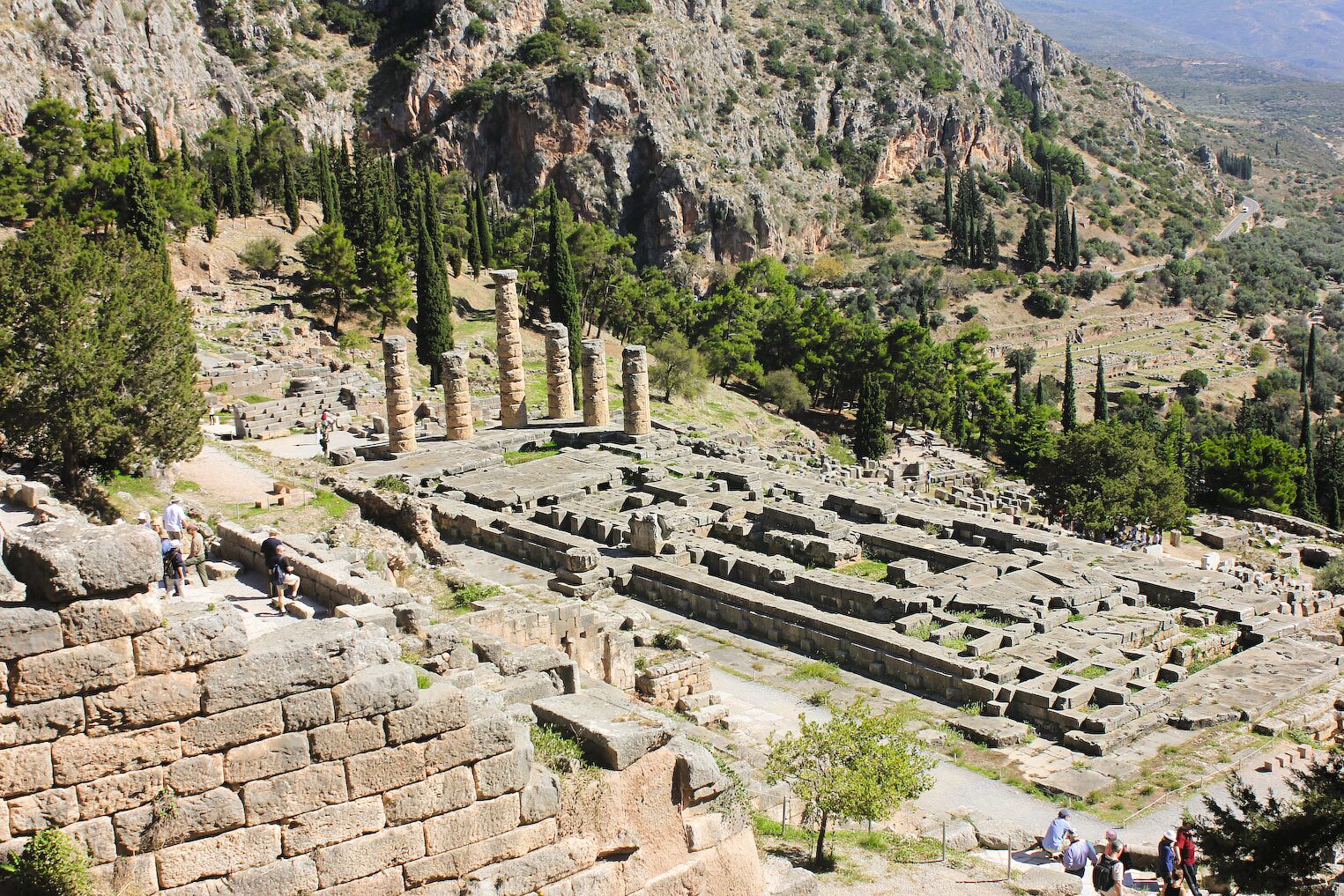 Les vestiges du temple d’Apollon, à Delphes